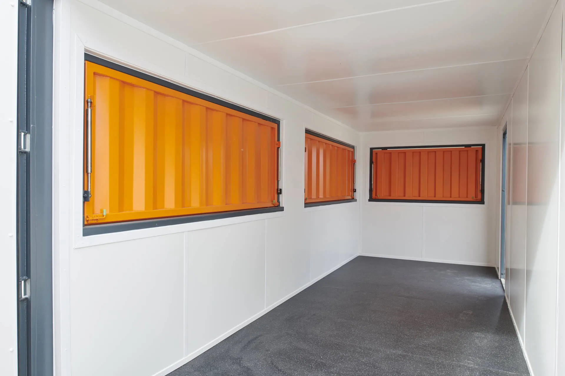 Shipping Container Cafe - Container Restaurants - Image 6