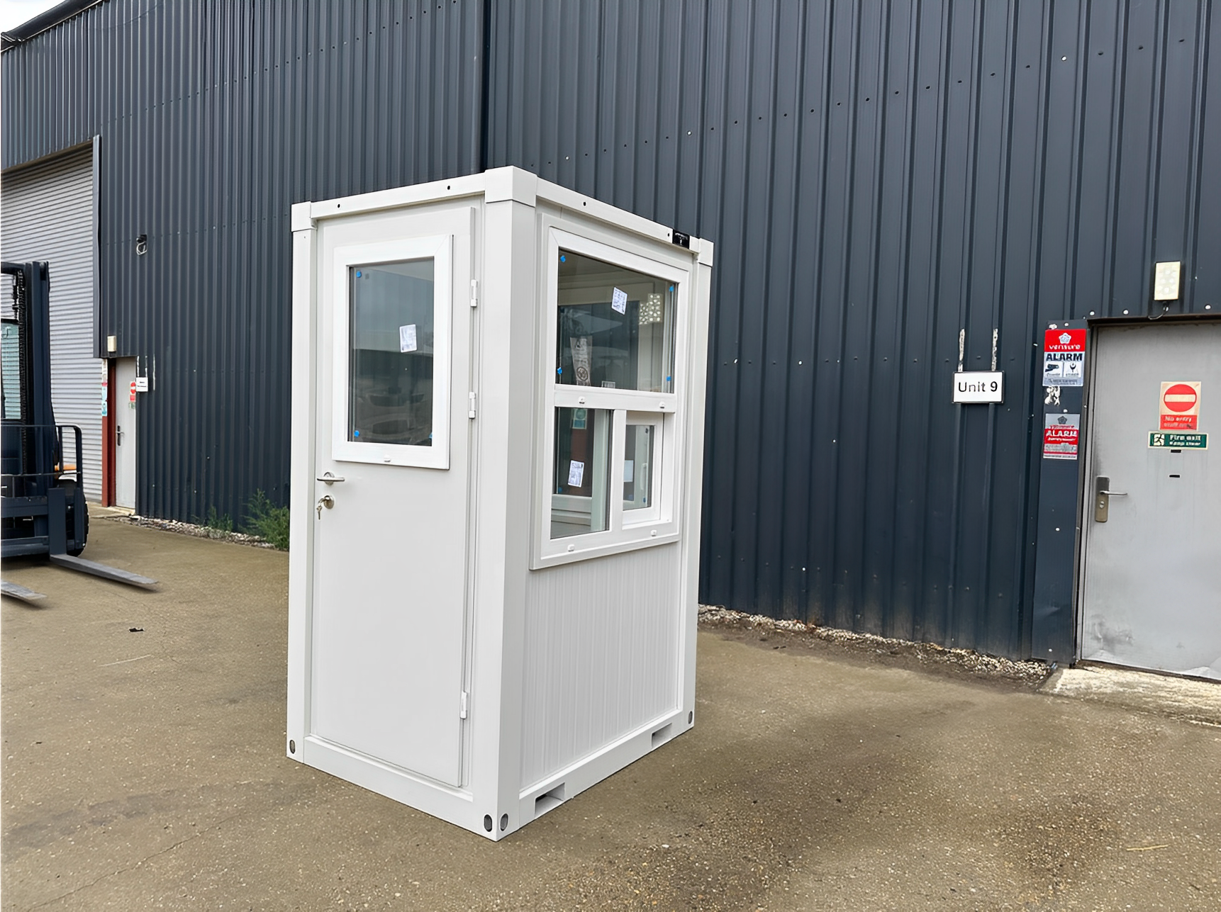 Single Guard Hut